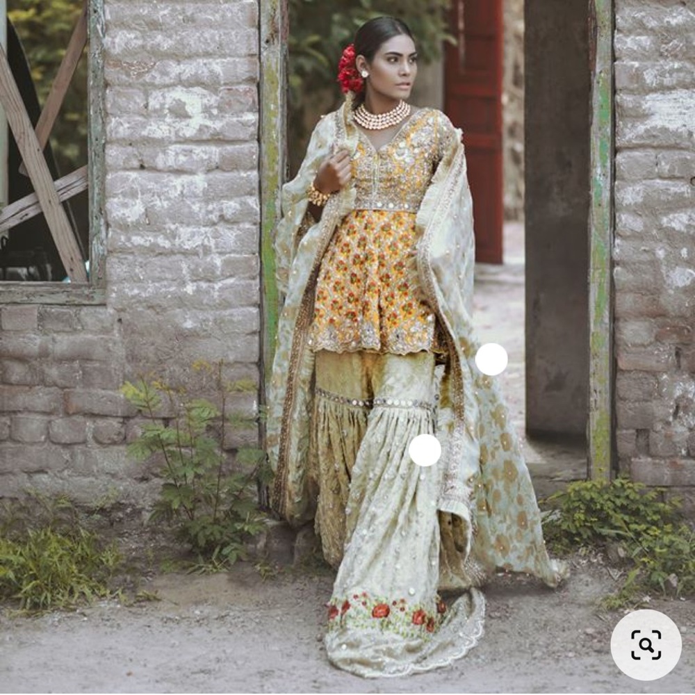 Suffuse By Sana Yasir Duplicate Mehndi Dress - image 1